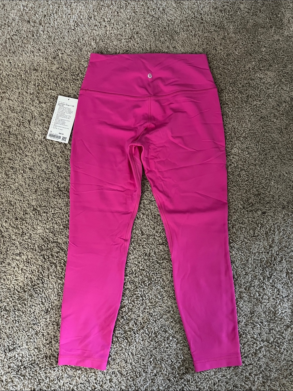 NEW Lululemon Align Women’s Bright Fuchsia Leggings.